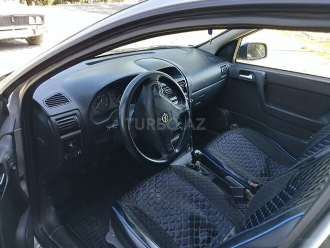 Opel Astra 2000, 250,000 km - 1.6 l - Göyçay