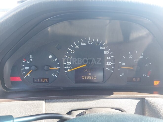 Mercedes E 220 d 1999, 590,000 km - 2.2 л - Qusar