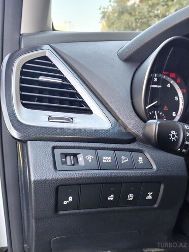 Hyundai Santa Fe 2017, 65,000 km - 2.0 l - Sabirabad
