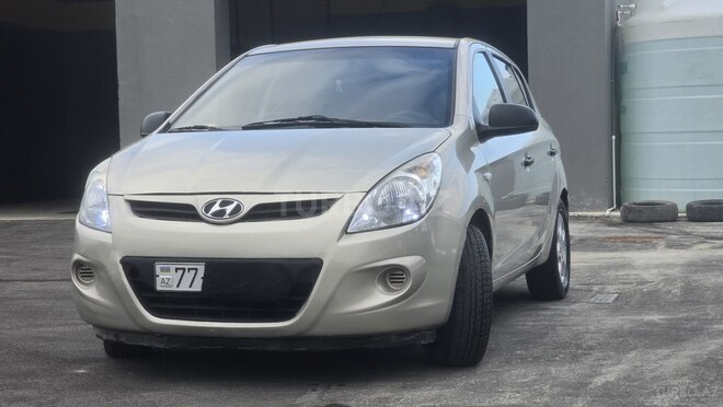 Hyundai i20 2010, 320,000 km - 1.4 l - Bakı