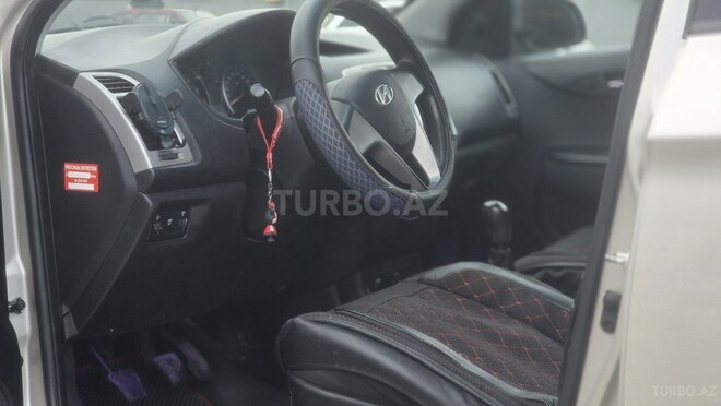 Hyundai i20 2010, 320,000 km - 1.4 l - Bakı