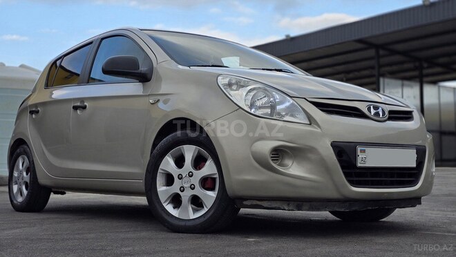 Hyundai i20 2010, 320,000 km - 1.4 l - Bakı