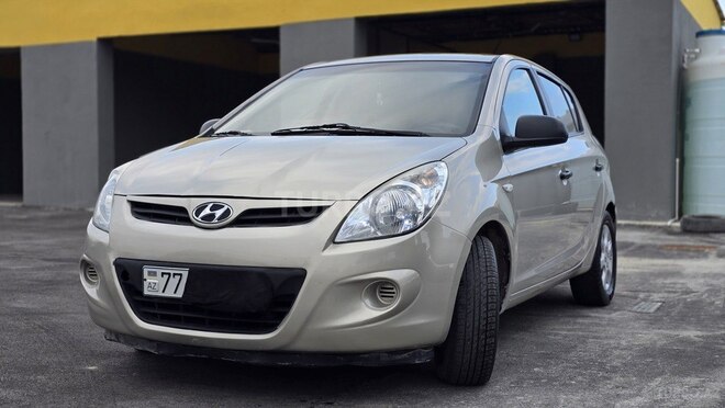 Hyundai i20 2010, 320,000 km - 1.4 l - Bakı