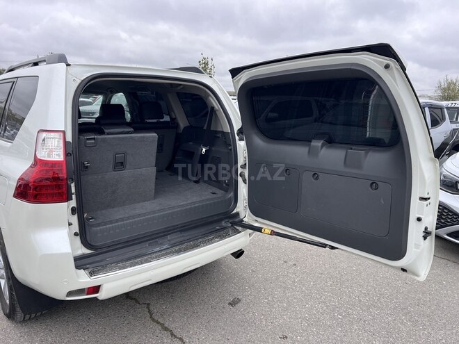 Toyota Land Cruiser Prado 2011, 228,000 km - 2.7 l - Bakı