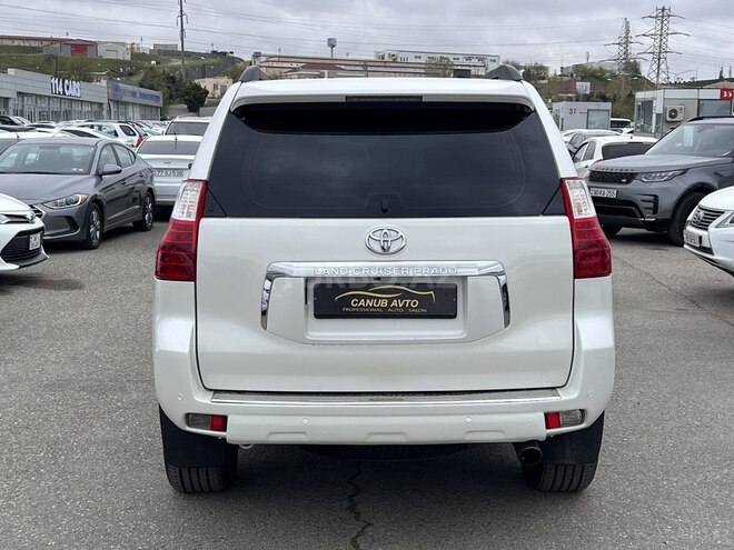Toyota Land Cruiser Prado 2011, 228,000 km - 2.7 l - Bakı