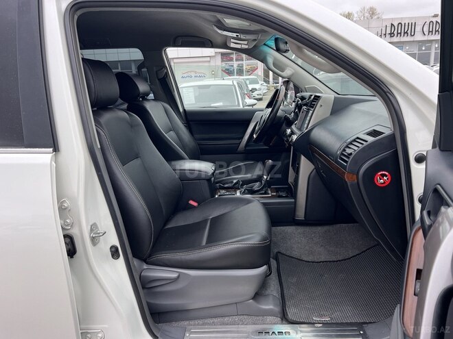 Toyota Land Cruiser Prado 2011, 228,000 km - 2.7 l - Bakı