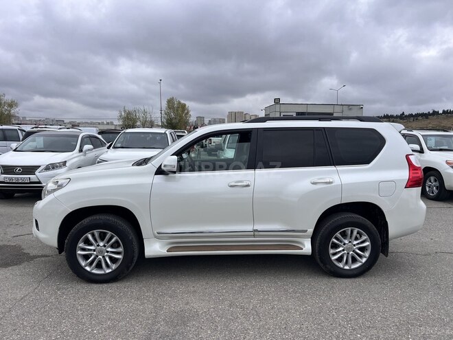 Toyota Land Cruiser Prado 2011, 228,000 km - 2.7 l - Bakı