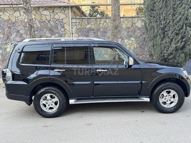 Mitsubishi Pajero 2007, 235,000 km - 3.0 л - Bakı