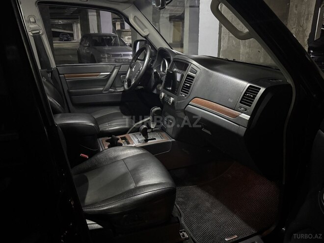 Mitsubishi Pajero 2007, 235,000 km - 3.0 л - Bakı