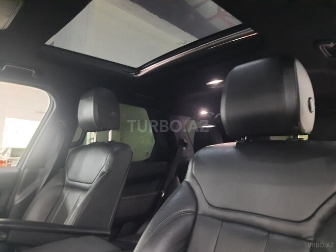 Land Rover Discovery 2018, 124,000 km - 3.0 l - Bakı