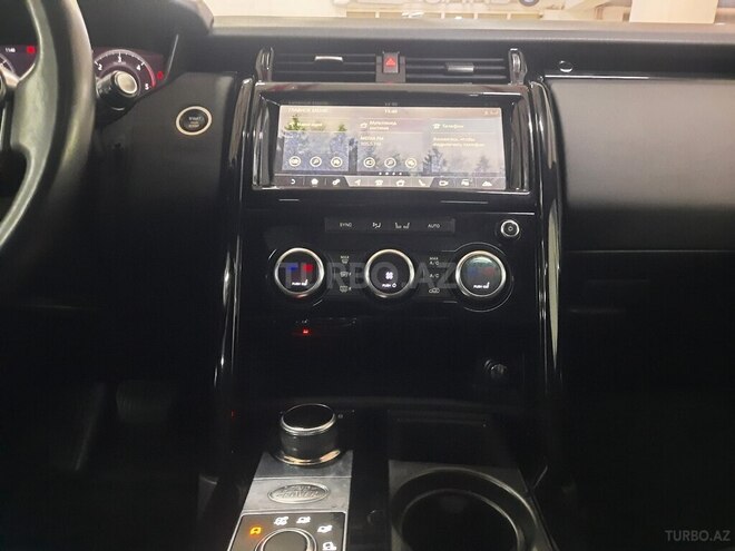 Land Rover Discovery 2018, 124,000 km - 3.0 l - Bakı
