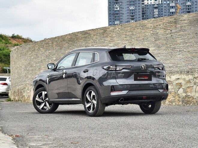 Changan CS 55 Plus 2025, 0 km - 1.5 l - Bakı
