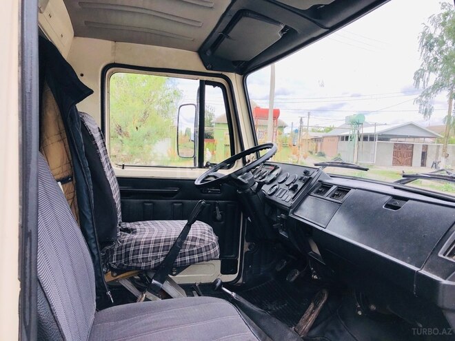 GAZ  1992, 150,000 km - 4.3 l - Ağdaş