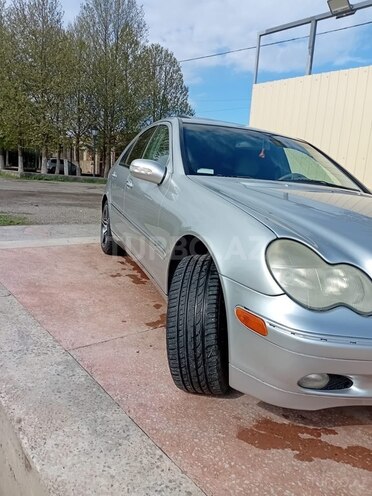 Mercedes C 240 2002, 165,000 km - 2.4 l - Gəncə