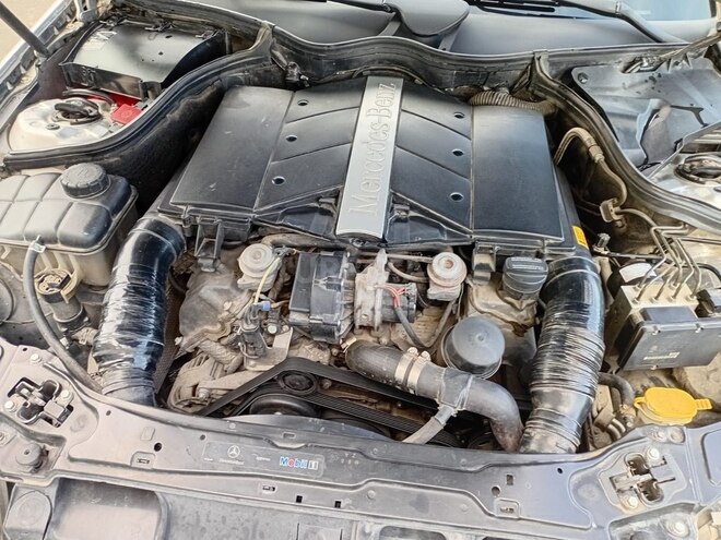 Mercedes C 240 2002, 165,000 km - 2.4 l - Gəncə