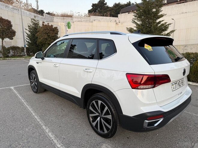 Volkswagen Taos 2023, 12,500 km - 1.5 l - Bakı