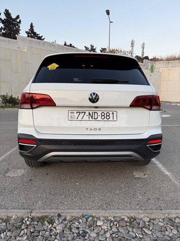 Volkswagen Taos 2023, 12,500 km - 1.5 l - Bakı