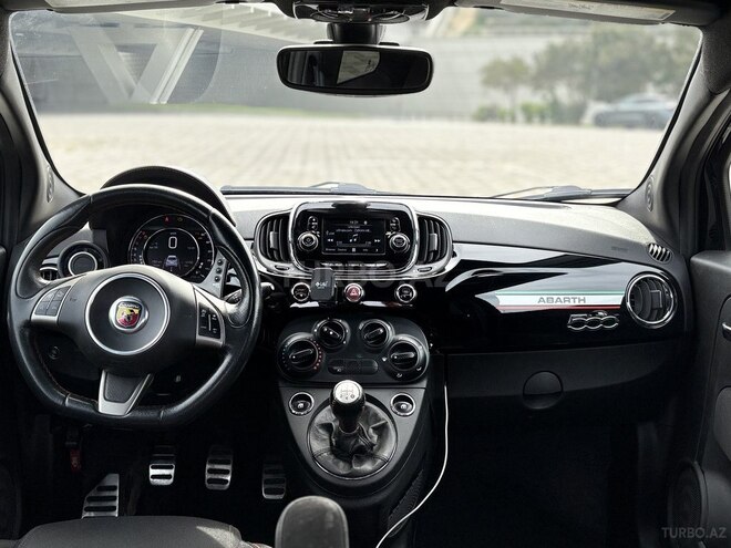 Abarth  2015, 129,000 km - 1.4 l - Bakı