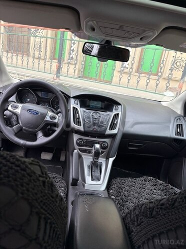 Ford Focus 2014, 380,000 km - 1.6 л - Bakı