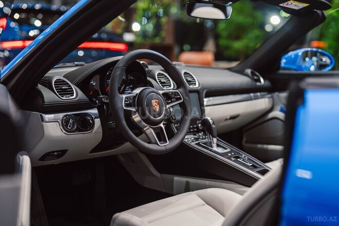 Porsche 718 Boxster 2025, 0 km - 2.0 l - Bakı