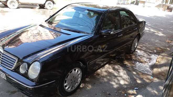 Mercedes E 270 2001, 470,000 km - 2.7 л - Bakı