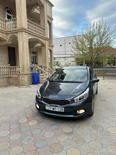 Kia Ceed 2014, 223,789 km - 1.4 l - Sumqayıt