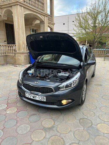 Kia Ceed 2014, 223,789 km - 1.4 l - Sumqayıt