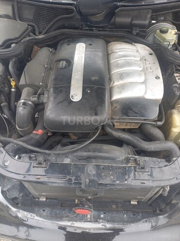 Mercedes E 270 2001, 470,000 km - 2.7 л - Bakı