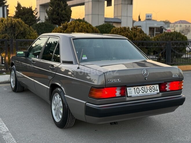Mercedes 190 1993, 133,000 km - 2.0 l - Bakı