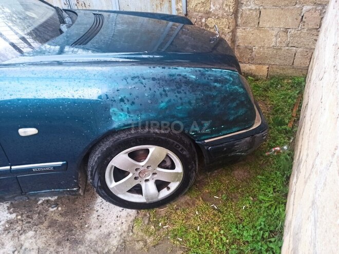 Mercedes E 220 d 1999, 550,000 km - 2.2 l - Bakı
