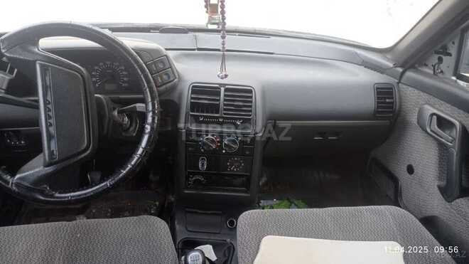 LADA (VAZ) 2112 2001, 232,568 km - 1.5 л - Zaqatala