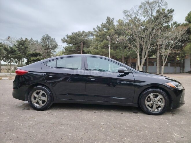 Hyundai Elantra 2016, 171,000 km - 1.4 л - Bakı
