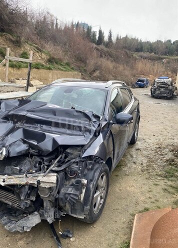 Renault Megane 2009, 380,000 km - 1.5 l - Bakı