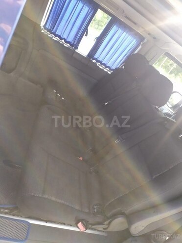Mercedes Vito 115 2009, 385,000 km - 2.2 l - Qusar