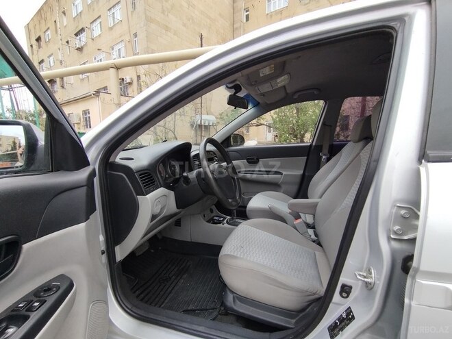 Hyundai Accent 2009, 185,000 km - 1.5 l - Bakı
