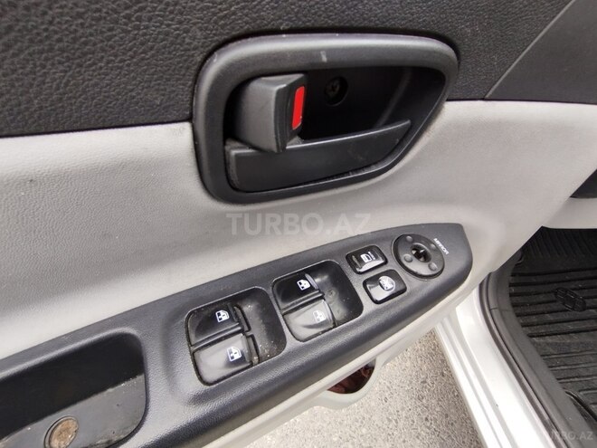 Hyundai Accent 2009, 185,000 km - 1.5 l - Bakı