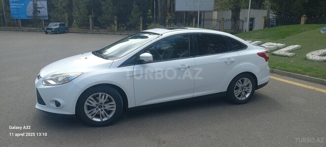 Ford Focus 2013, 334,964 km - 1.6 л - Mingəçevir