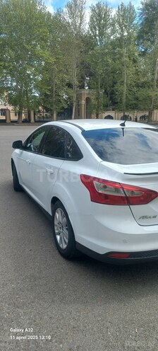 Ford Focus 2013, 334,964 km - 1.6 л - Mingəçevir