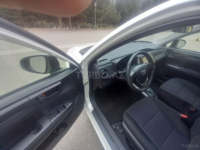 Toyota Corolla Fielder 2018, 211,049 km - 1.5 l - Bakı
