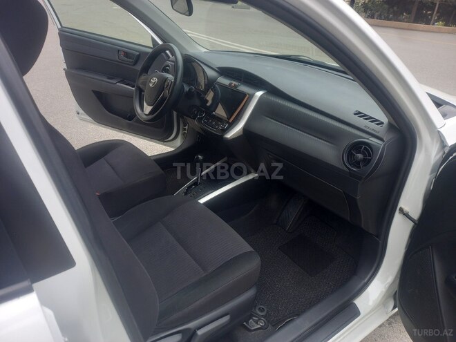 Toyota Corolla Fielder 2018, 211,049 km - 1.5 l - Bakı