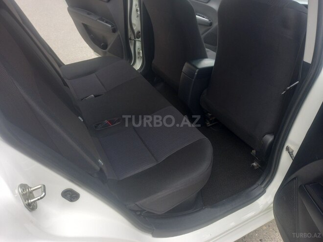 Toyota Corolla Fielder 2018, 211,049 km - 1.5 l - Bakı