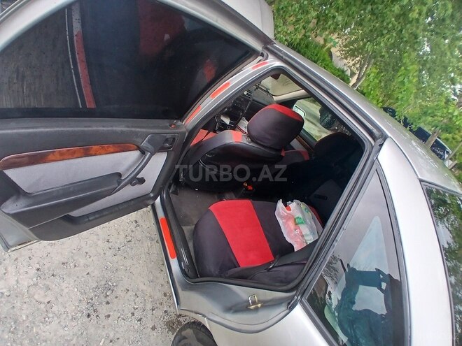 Opel Vectra 1994, 350,000 km - 2.0 l - Bakı