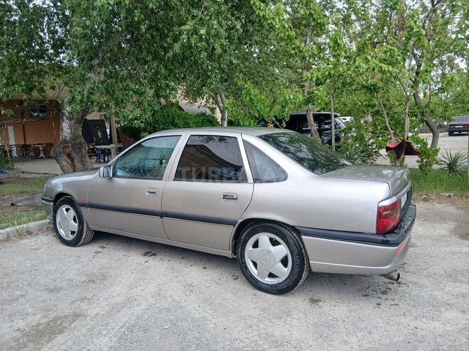 Opel Vectra 1994, 350,000 km - 2.0 l - Bakı