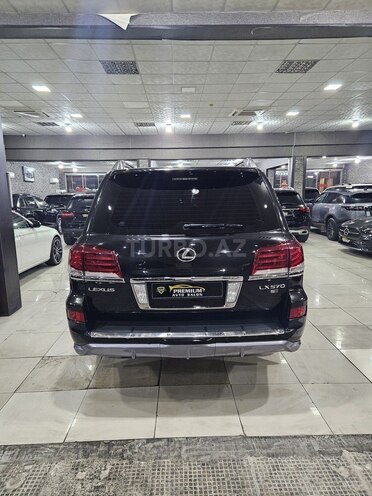 Lexus LX 570-6