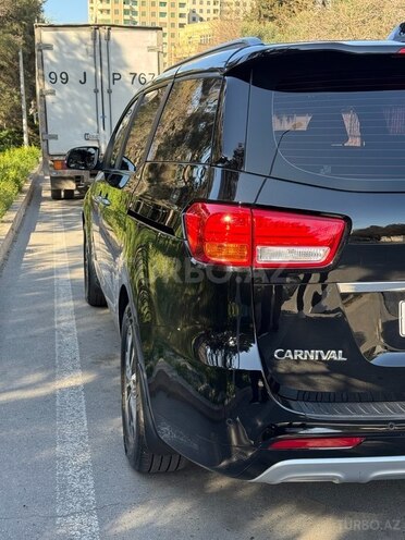 Kia Carnival 2016, 232,000 km - 2.2 l - Bakı