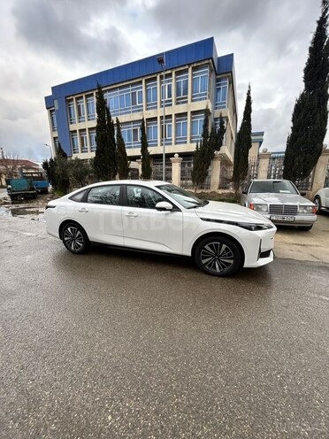 Changan Qiyuan A05 2025, 0 km - 1.5 l - Bakı