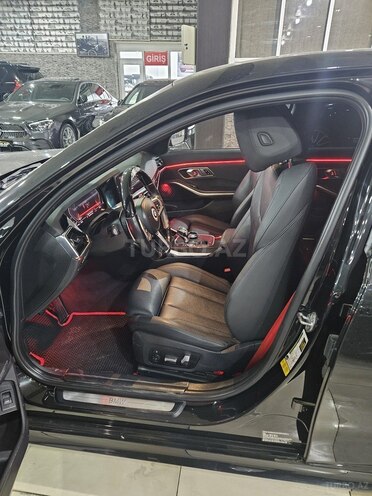 BMW 330-8