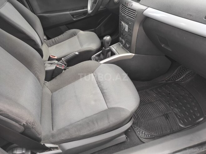 Opel Astra 2005, 210,000 km - 1.4 l - Bakı