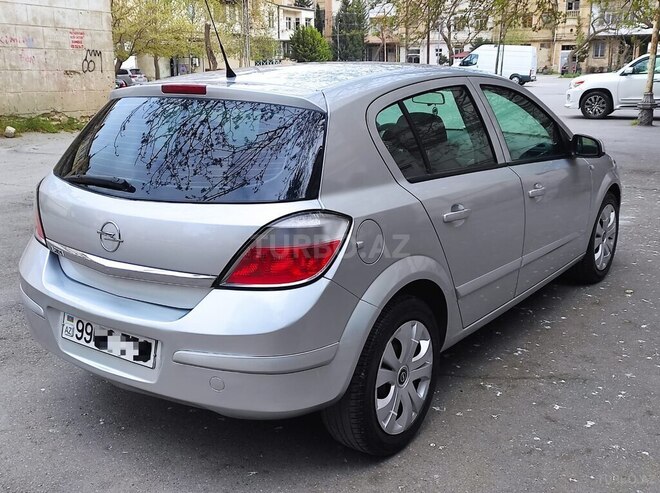 Opel Astra 2005, 210,000 km - 1.4 l - Bakı