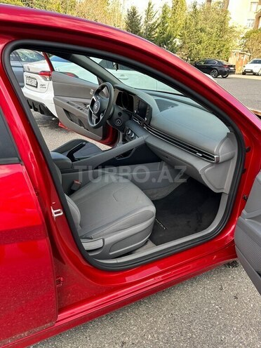 Hyundai Elantra 2021, 77,000 km - 2.0 л - Qəbələ